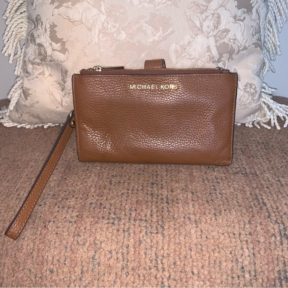Michael Kors Brown Leather Wristlet